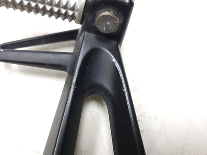 2015 - 2018 Yamaha Yzf-r3 Yzfr3 Rear Foot Peg W/ Bracket Left & Right OEM