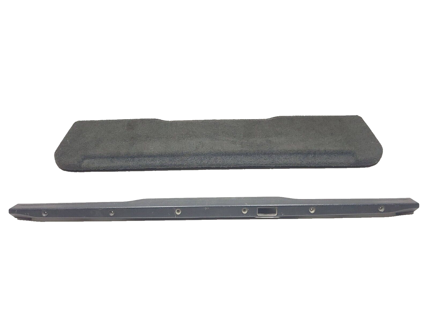 2007 Range Rover Trunk Lower Tailgate Trim Cover 2 Pcs OEM