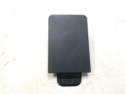 2009 - 2017 Audi Q5 Floor Seat Wiring Connector Cap Cover Left & Right OEM