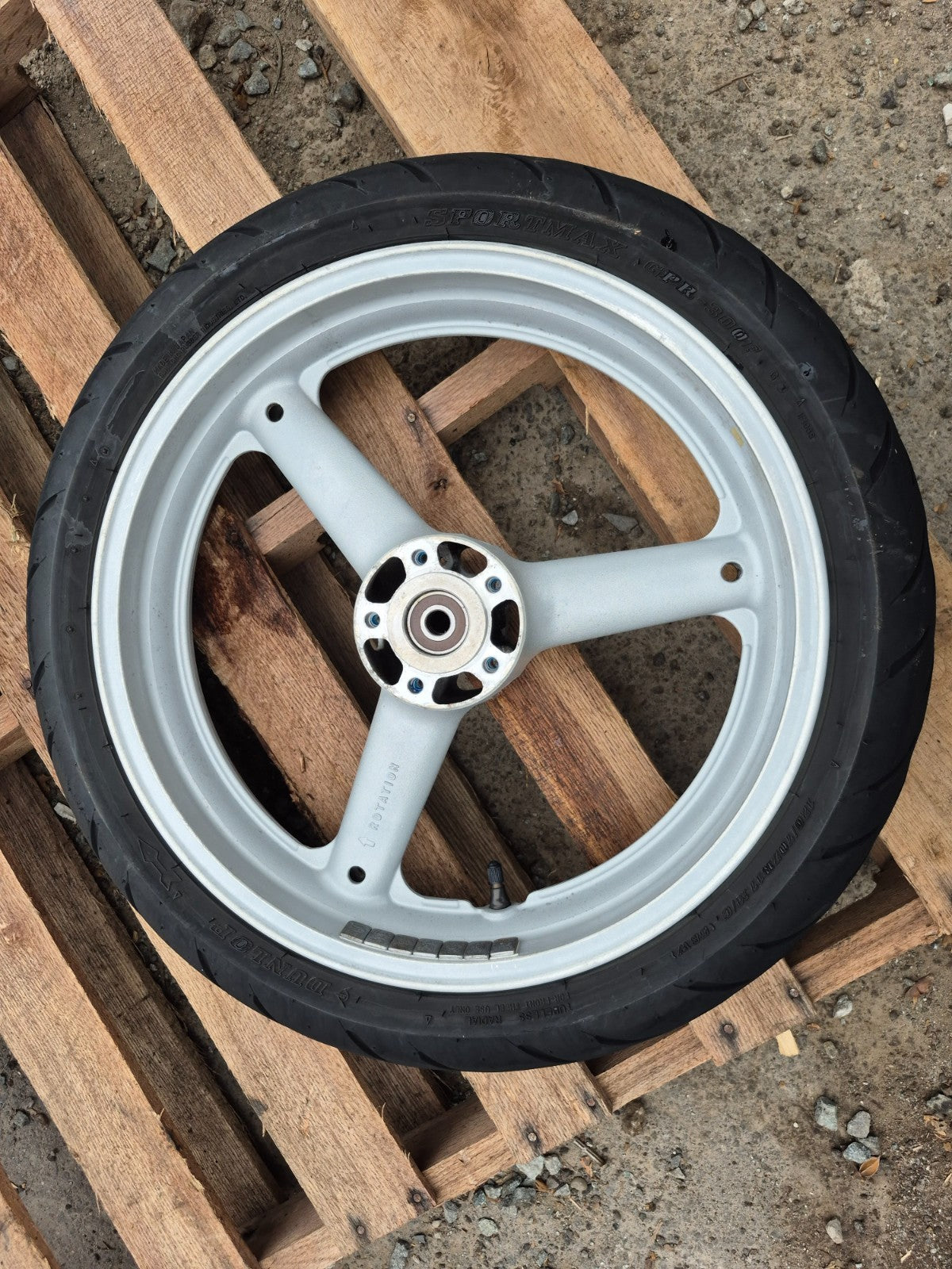 1999 Suzuki Katana 750 Gsx750f Wheel Rim W/ Tire Front & Rear OEM