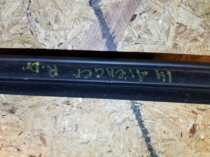 11 12 13 14 Dodge Avenger Rear Left Driver Side Door Window Belt Seal Trim OEM