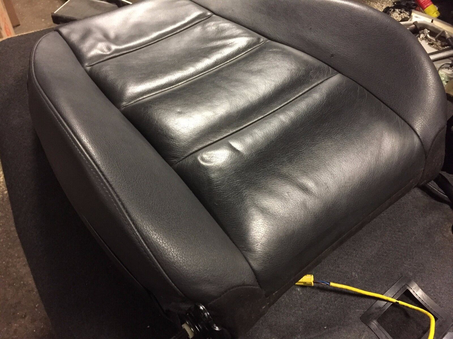 05 06 07 08 Audi A6 C6 Front Right Passenger Seat Upper Cushion OEM