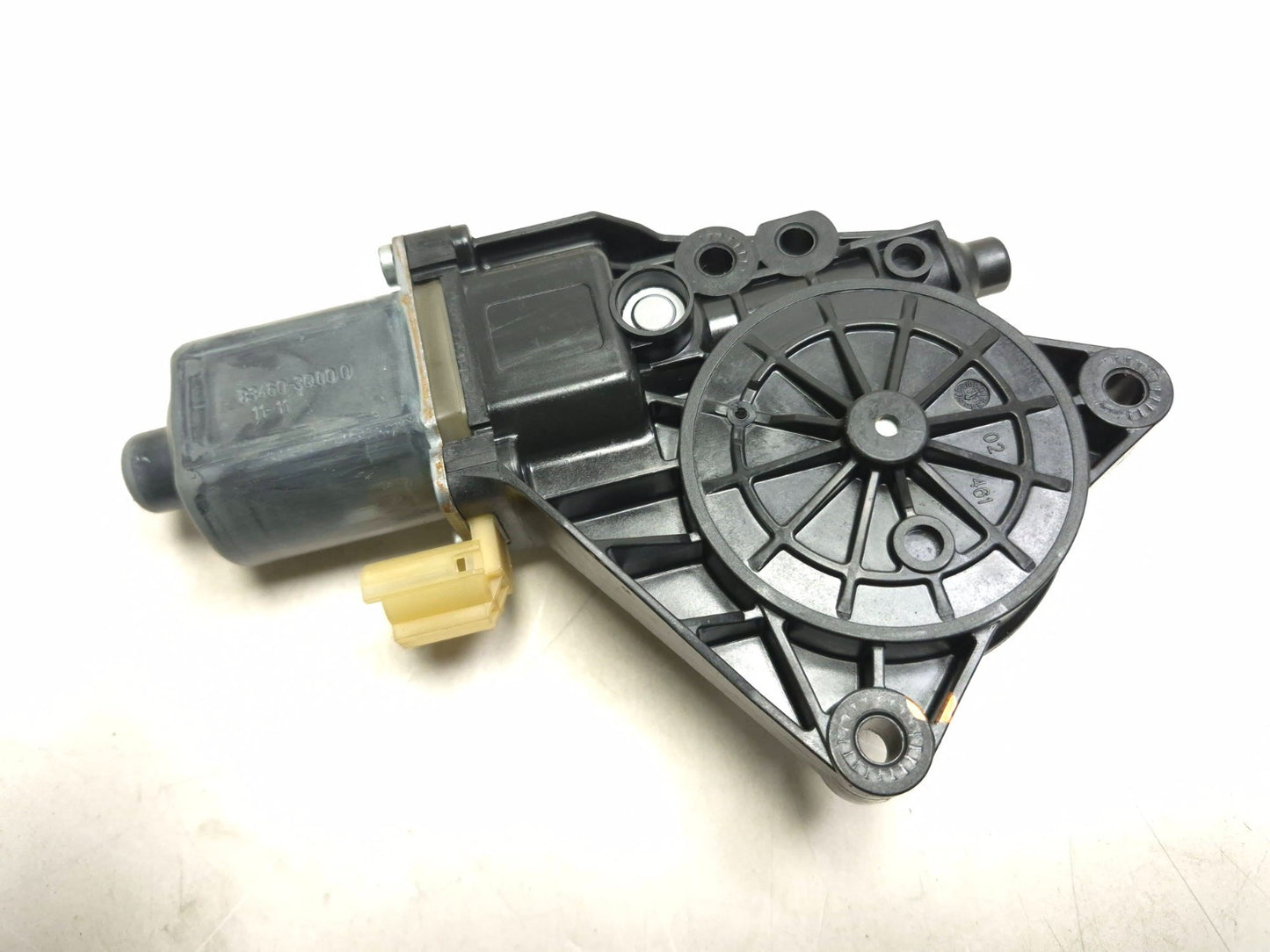 2012 Hyundai Sonata Rear Passenger Door Window Motor OEM