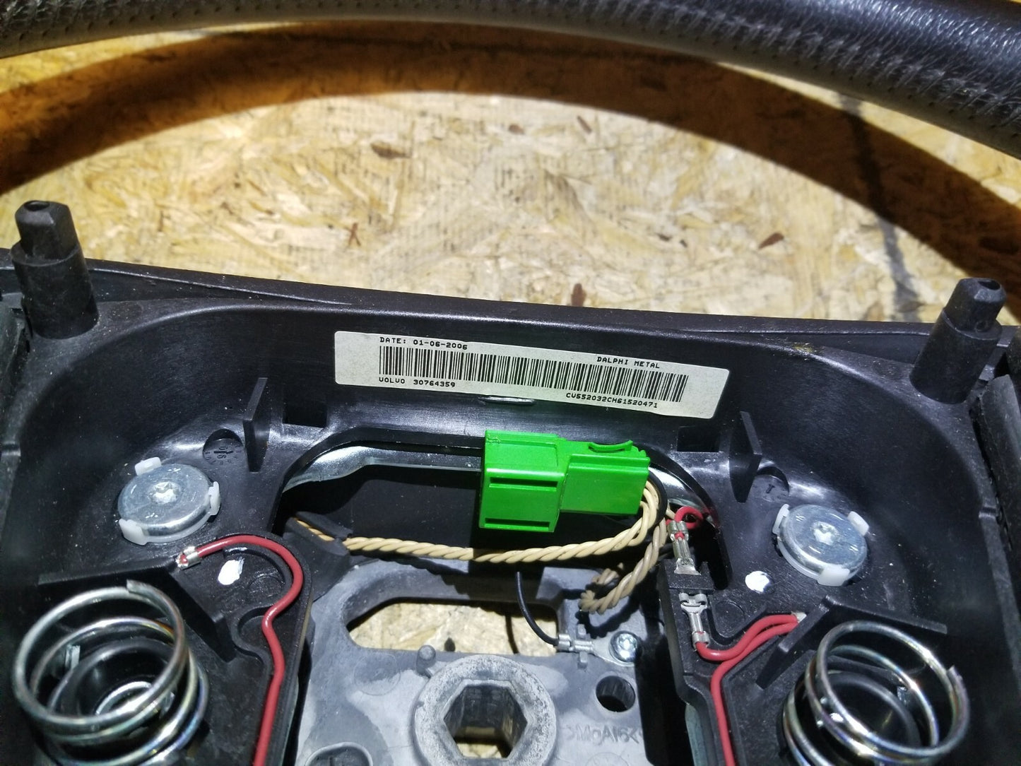 2007 Volvo S40 Steering Wheel W/ Switch OEM