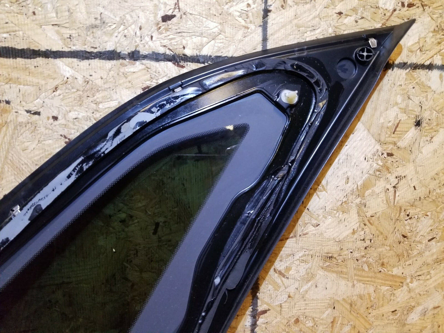 2017 Cadillac Xt5 Rear Quarter Window Glass Left Driver Side OEM