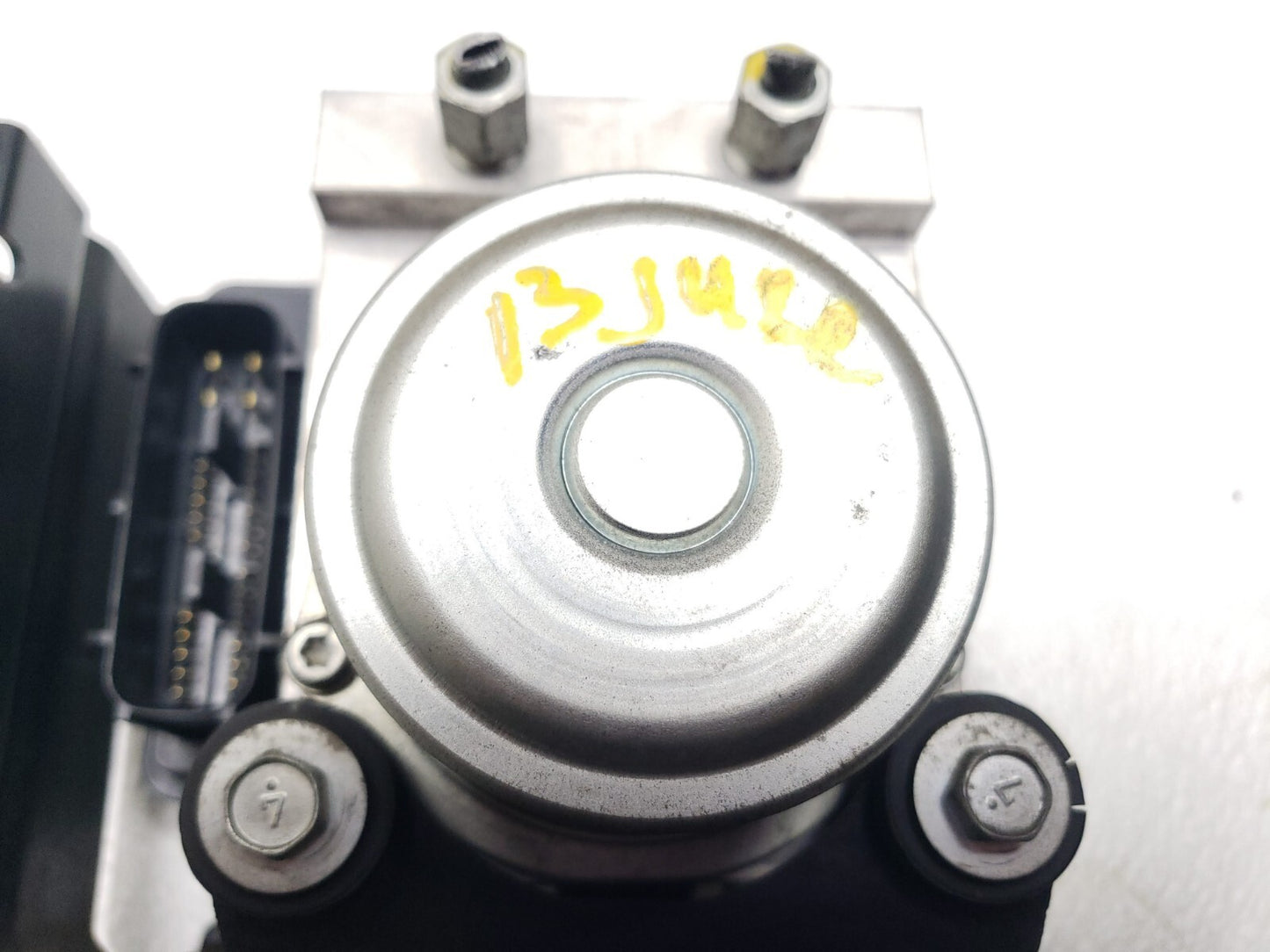 11 12 13 14 Nissan Juke ABS Anti Lock Brake Pump 1.6l OEM