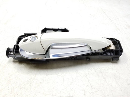 10-13 Mercedes W212 E350 E500 Exterior Door Handle Front Driver Side Left OEM