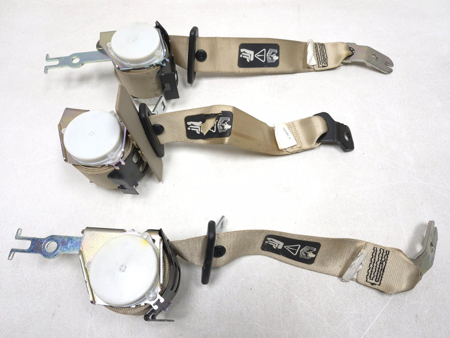 2007 BMW 530i E60 Rear Seat Belt Retractor Left &center & Right OEM