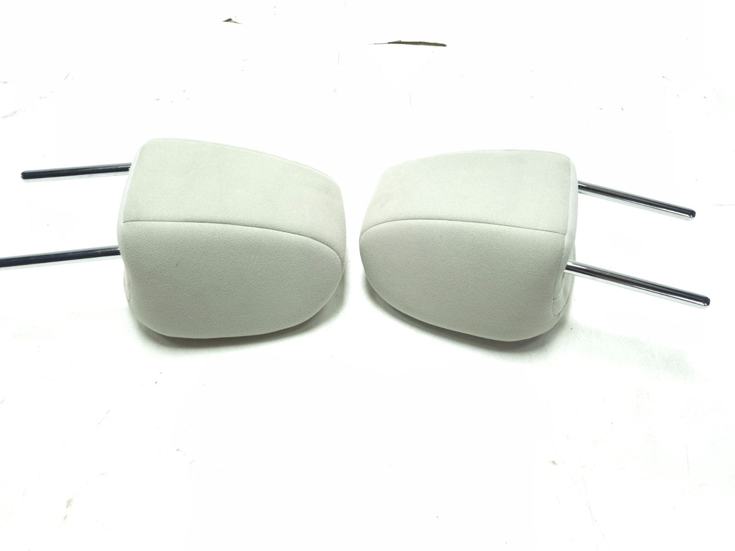 2012 Nissan Leaf Front Seat Headrest Left & Right OEM