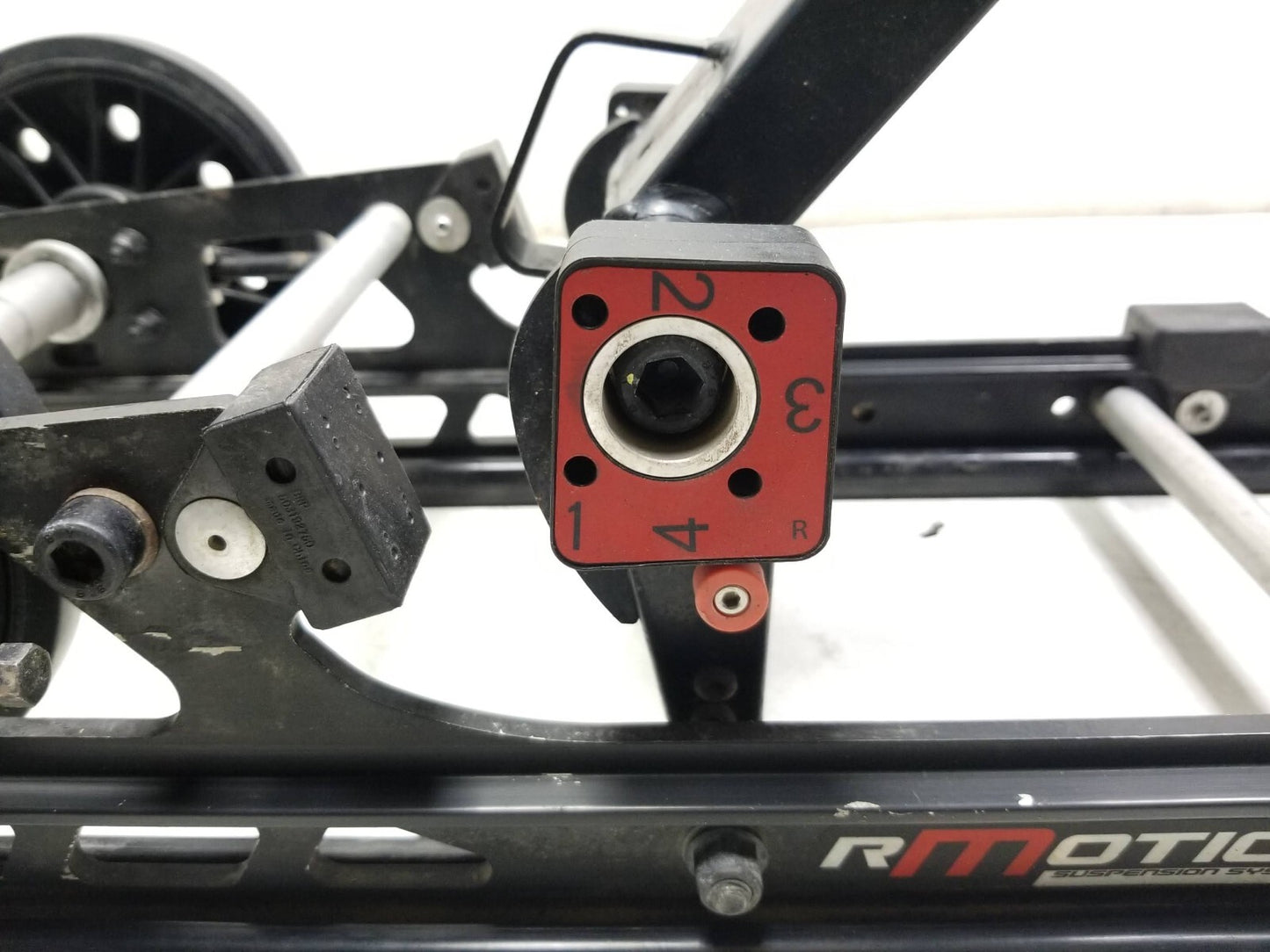 16-19 Ski-doo Renegade Enduro Ace 900 Rear Back Frame Suspension Skid Oem✅