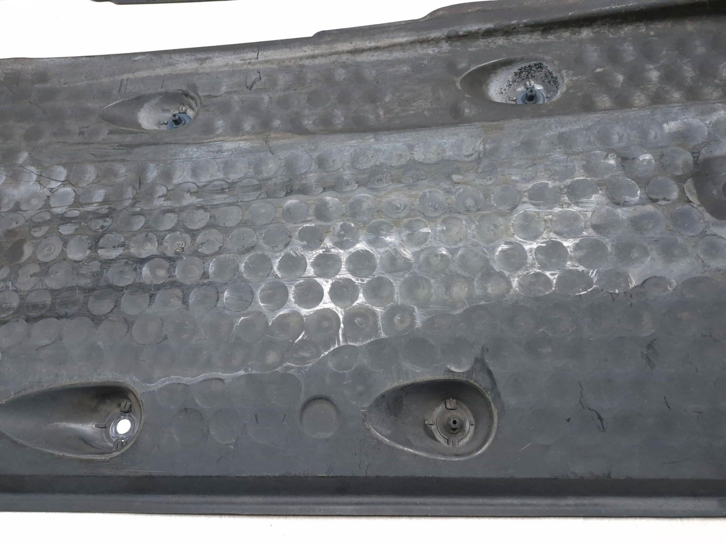 2011 Volkswagen Tiguan Se Underbody Shield Guard Panel Left & Right Pair OEM