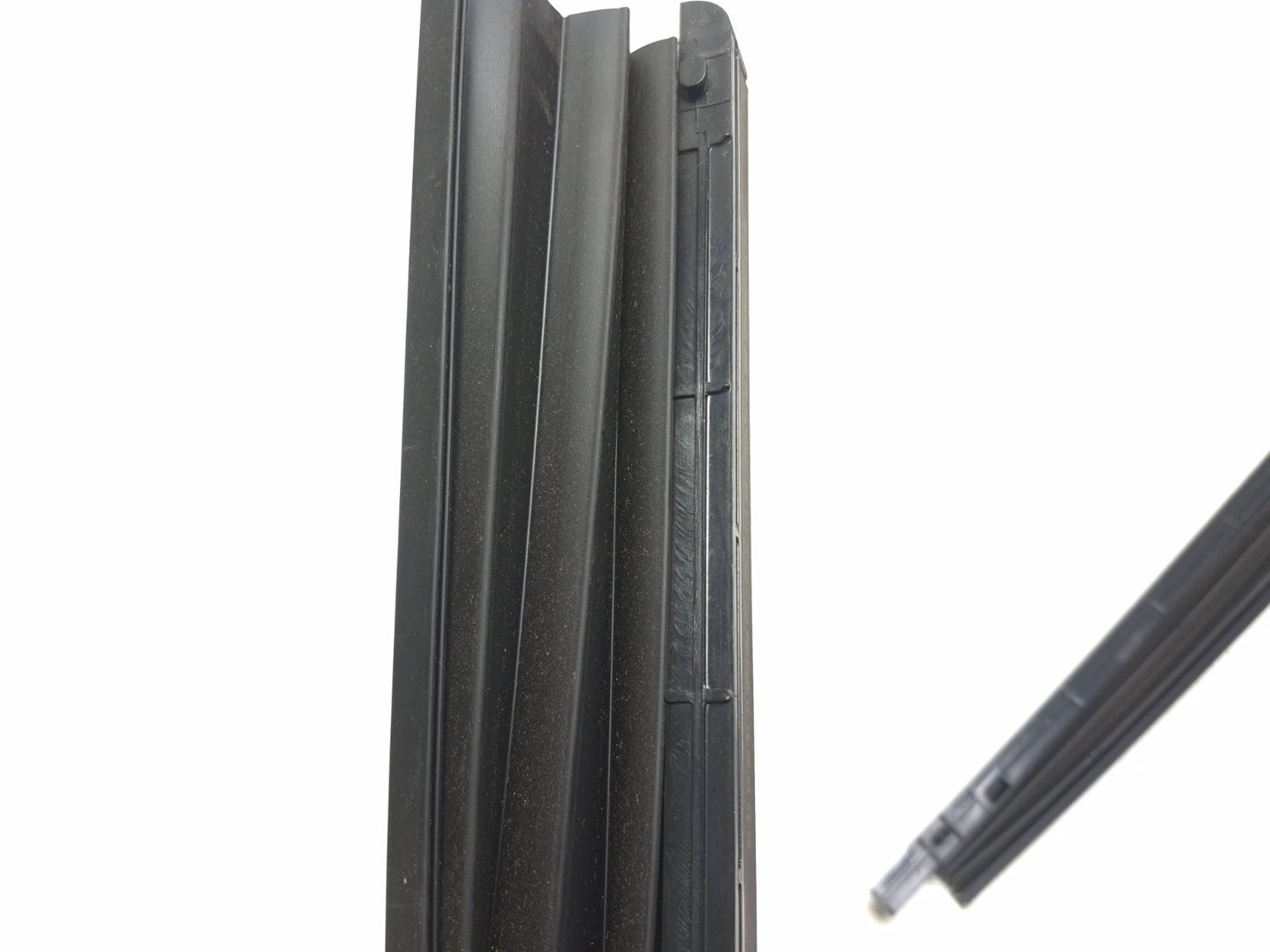 2008 BMW X6 E71 Sunroof Frame Seal OEM