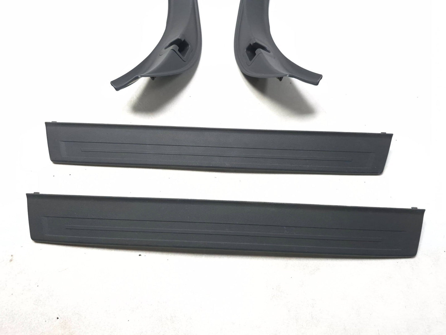 2010 Subaru Legacy Door Sill Scuff Plate Trim Front & Rear 4pcs OEM