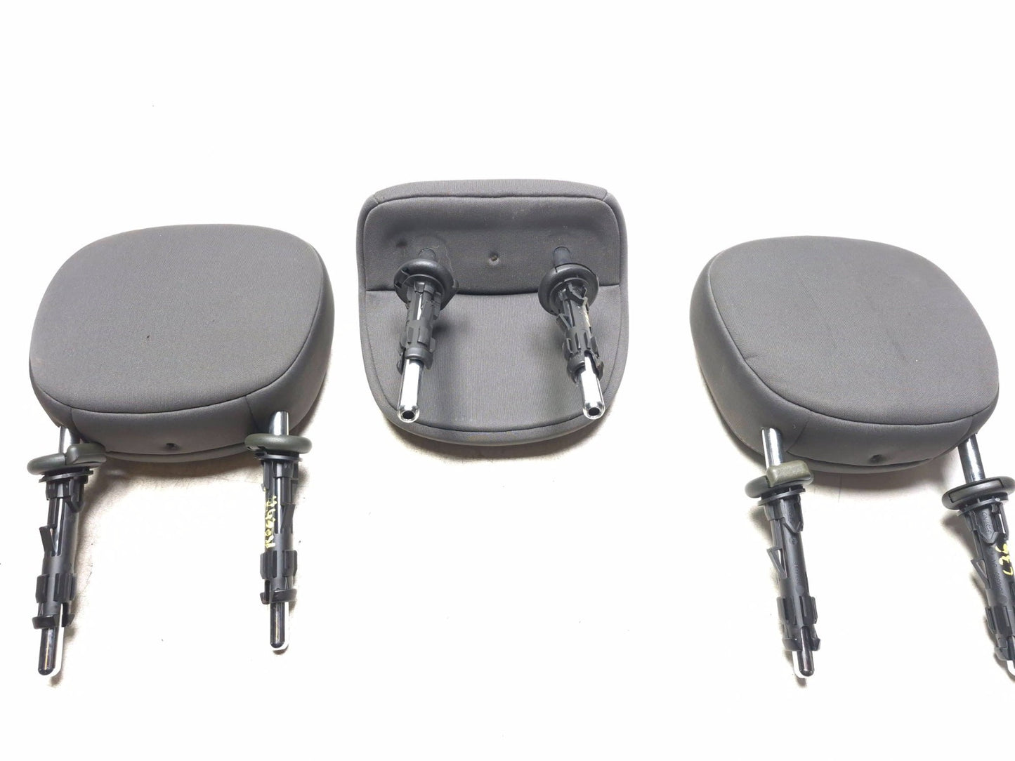 2014 Fiat 500l Rear Seat Headrest 3pcs OEM