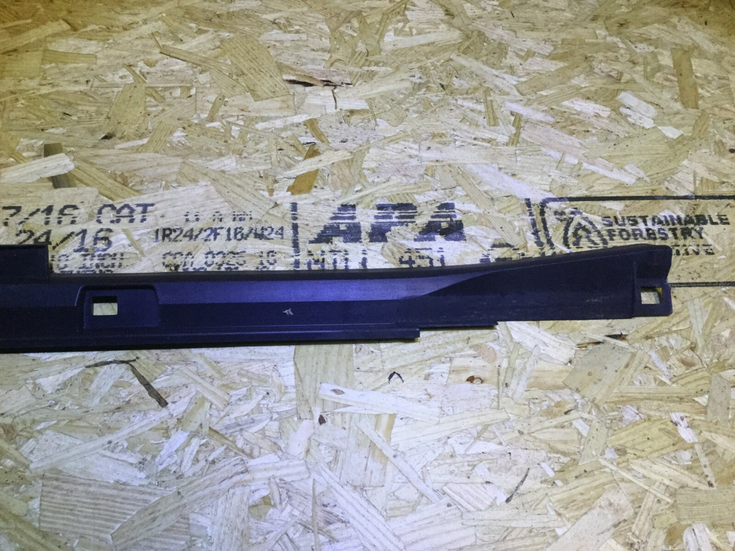 2015 Subaru Forester Skirt Rocker Panel Molding Left Driver Side OEM