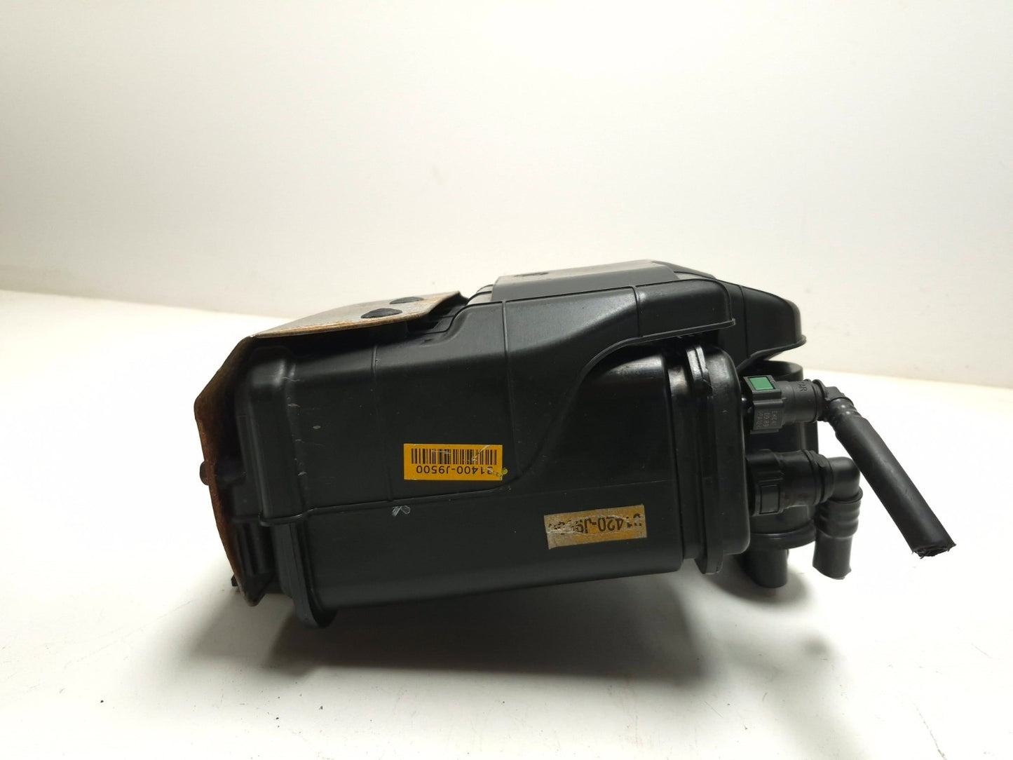 2019 Hyundai Kona Fuel Evaporator Emission Canister OEM