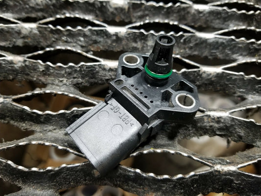 13 14 15 Audi A4 2.0l Map Pressure Sensor 038906051e OEM