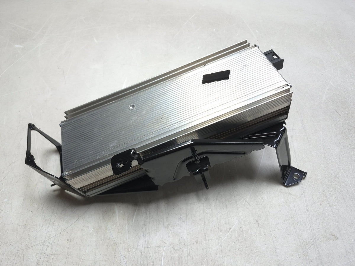2008 BMW X6 E71 Individual Sound Audio Amplifier W/ Mount OEM