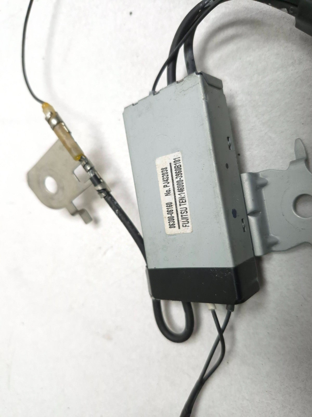 2012 Toyota Camry Antenna Amplifier OEM