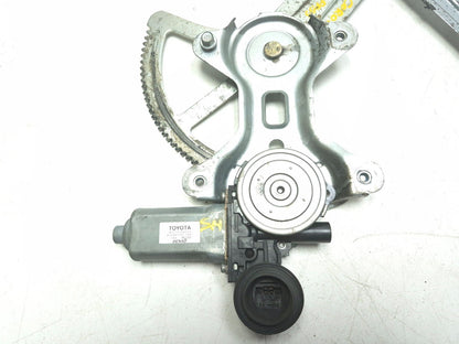 2005 Toyota Corolla Ce Front Door Window Motor Passenger Side W/ Regulator OEM