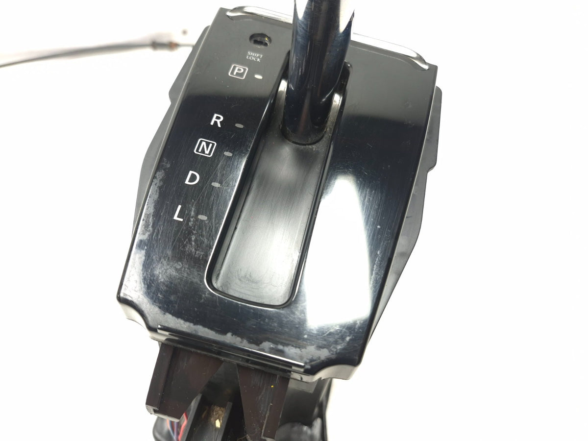 2015 Nissan Sentra Automatic Transmission Shifter Lever W/ Cable OEM