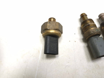 2020 Dodge Challenger 5.7l Oil Pressure Sensor & Temperature Sensor 3 Pcs OEM