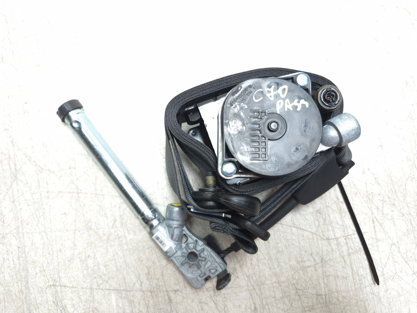 2017 Ford Focus Front Seat Belt Retractor Left Driver Side OEM