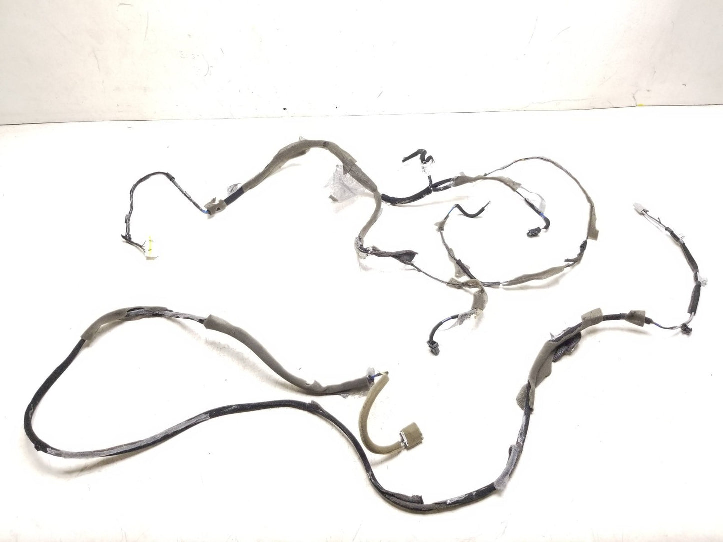 2014 - 2019 Kia Soul Roof Radio Antenna Cable Wiring Harness OEM