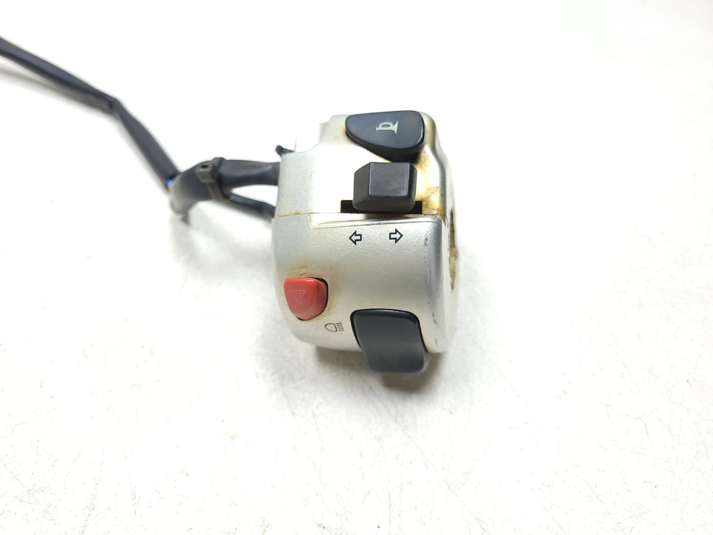 2006 - 2013 Suzuki Boulevard C50 Vl800 Left Headlight Turn Horn Switch OEM