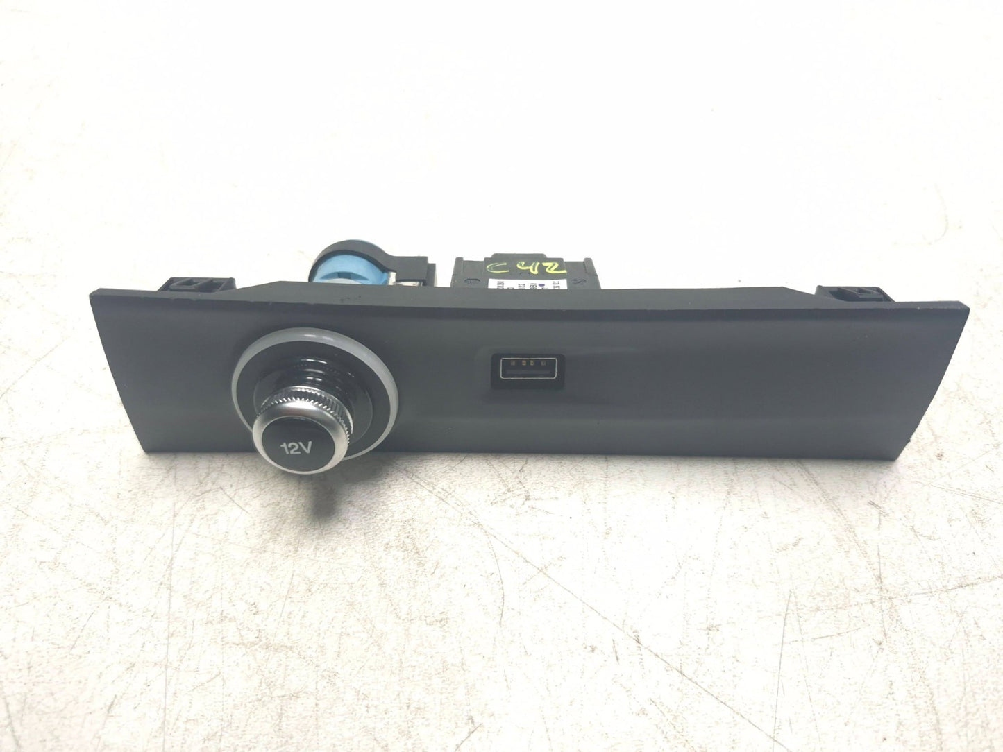 2024 Alfa Romeo Stelvio Dash Power Outlet W/ Usb OEM