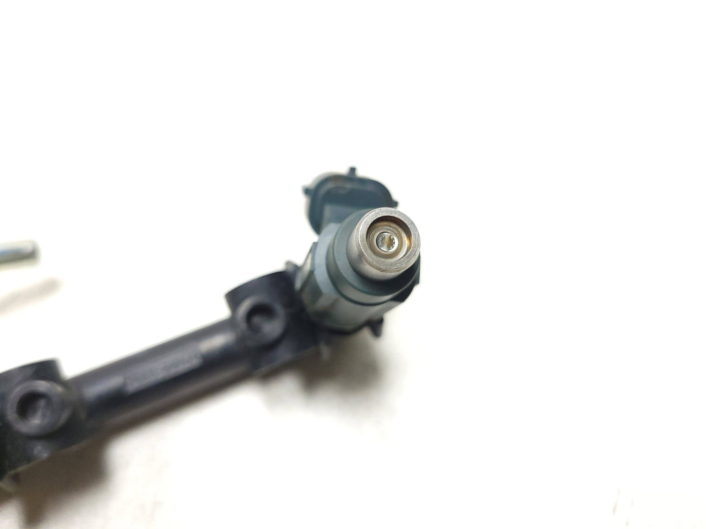 2007 Kawasaki Ninja Zx-6r Zx600  Fuel Injector Nozzle Set Pair OEM