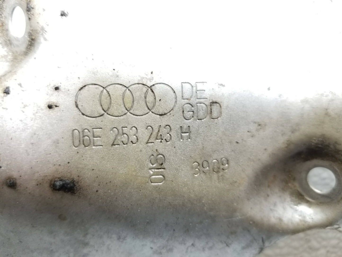 2010 Audi A5 Coupe Exhaust Manifold Heat Shield 3.2l 4pcs OEM