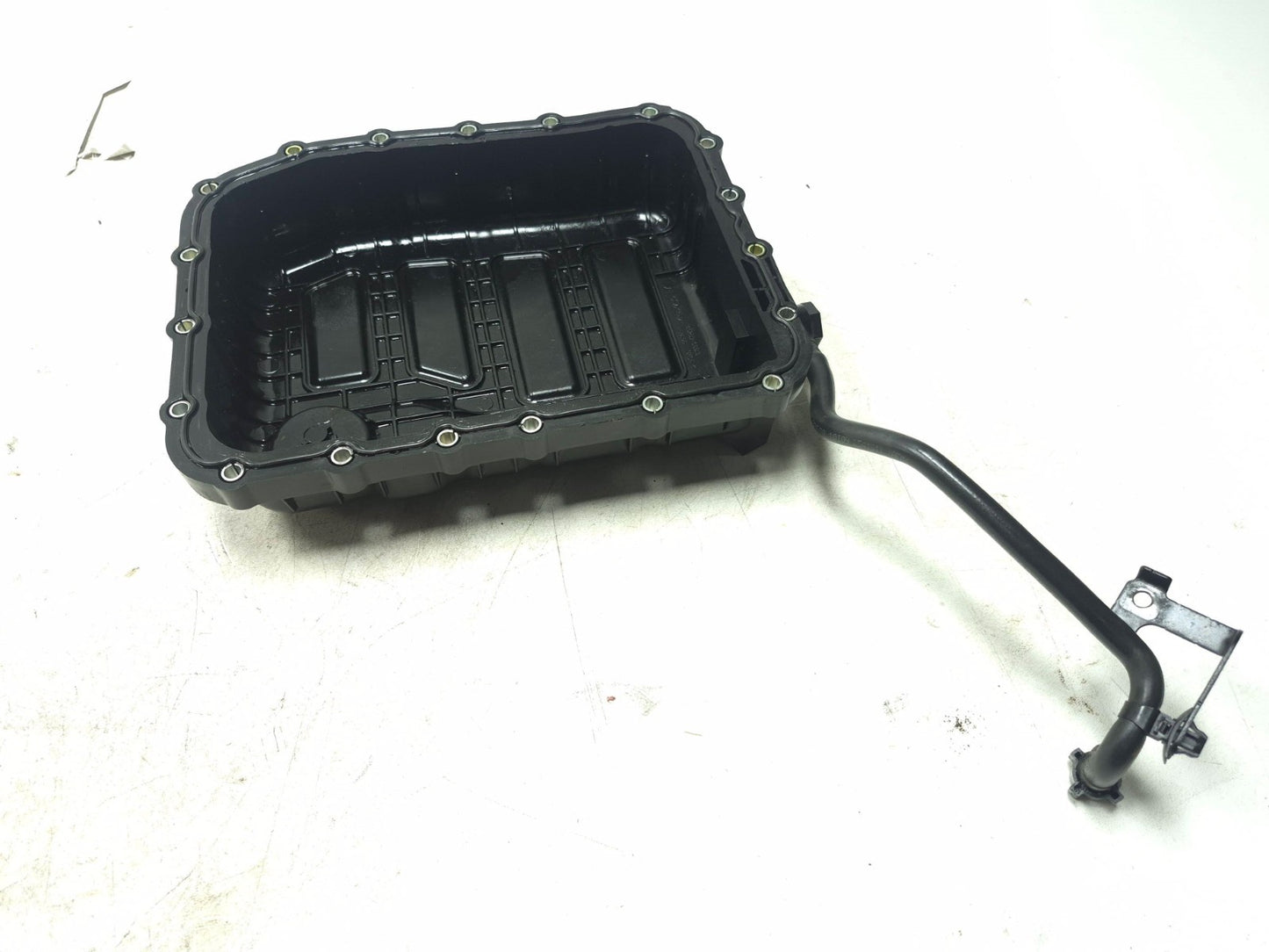 2012 Hyundai Sonata Automatic Transmission Valve Body Cover OEM