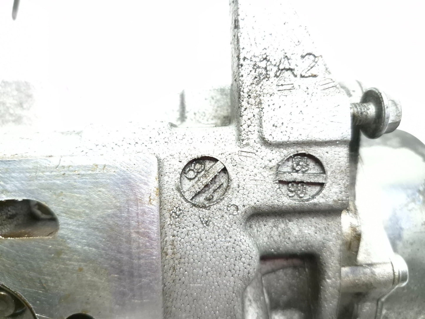 2014 Fiat 500l Exhaust Camshaft Cam Carrier Housing OEM