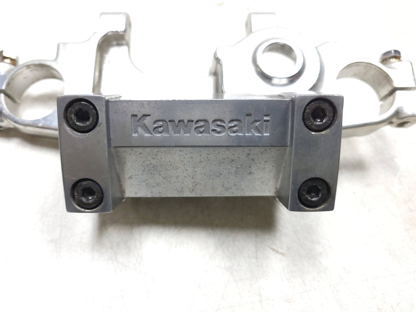 1986 Kawasaki Vulcan 750 Vn750 Front Fork Triple Tree Bracket OEM