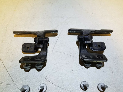2009 Range Rover Sport Rear Trunk Tailgate Hinge Left & Right 2 Pcs OEM