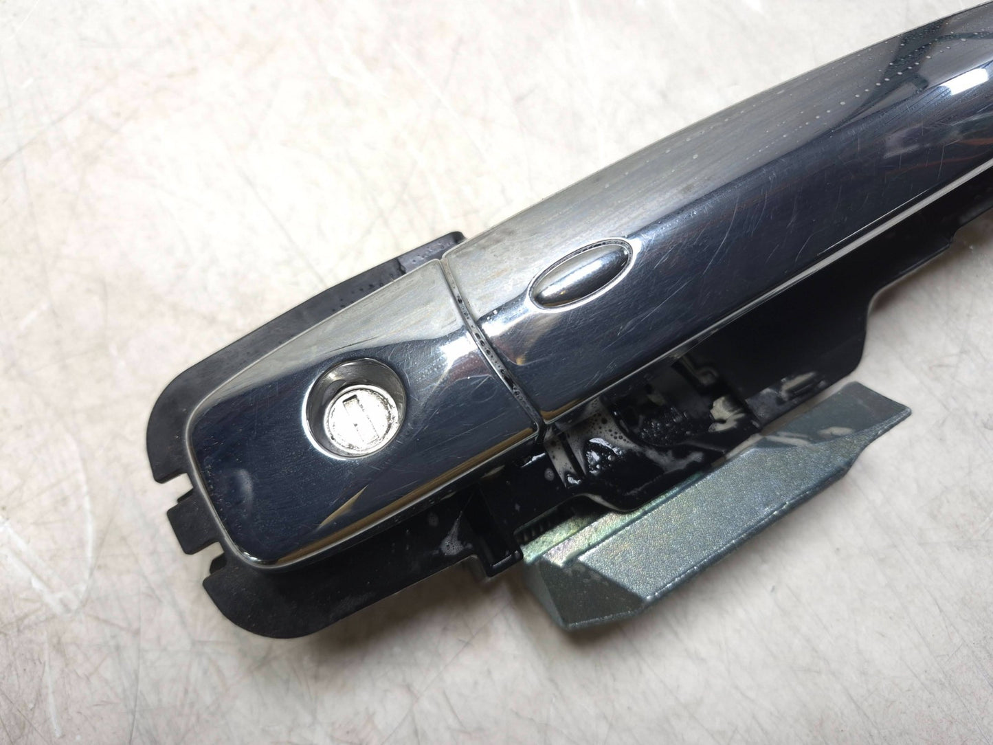 2012 Nissan Leaf Front Exterior Door Handle Driver Side Left OEM