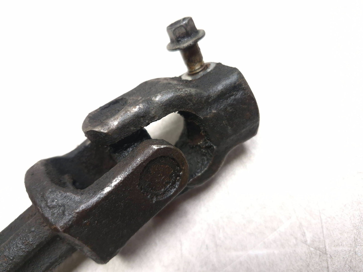 2008 Lincoln Navigator Lower Steering Shaft OEM