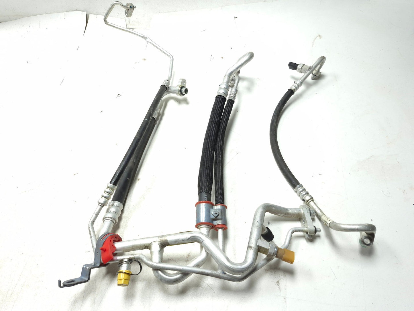 2019 Tesla Model 3 AC Air Conditioning Hose Pipe Line OEM 1092157-00-f