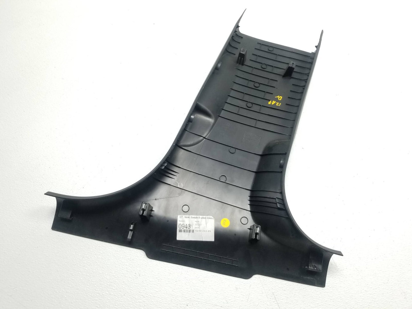 2012 Audi A7 Quattro Lower B Pillar Trim Cover OEM 4g8867239