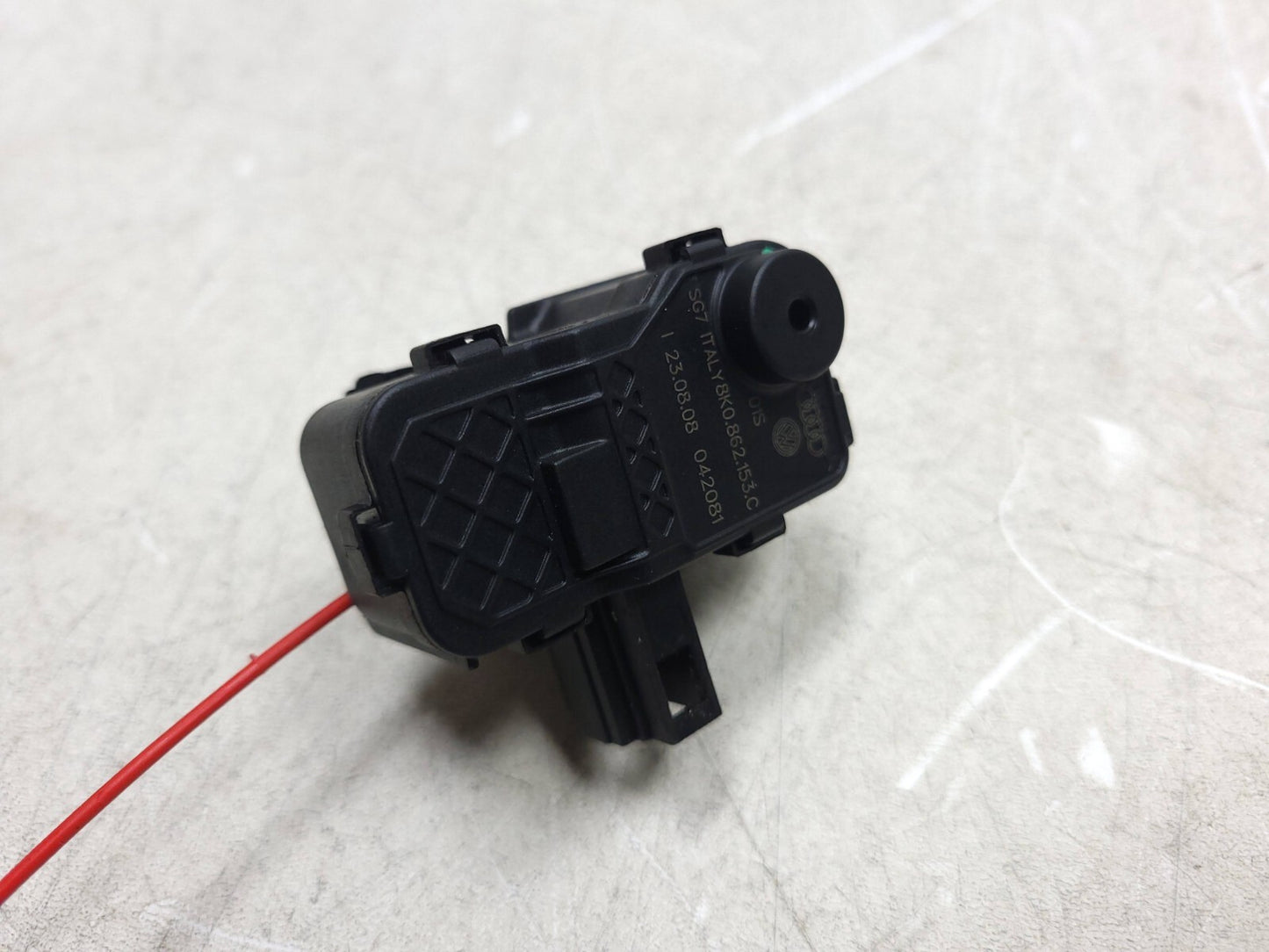 2009 - 2016 Audi A4 S4 Fuel Tank Door & Cap W/ Actuator OEM