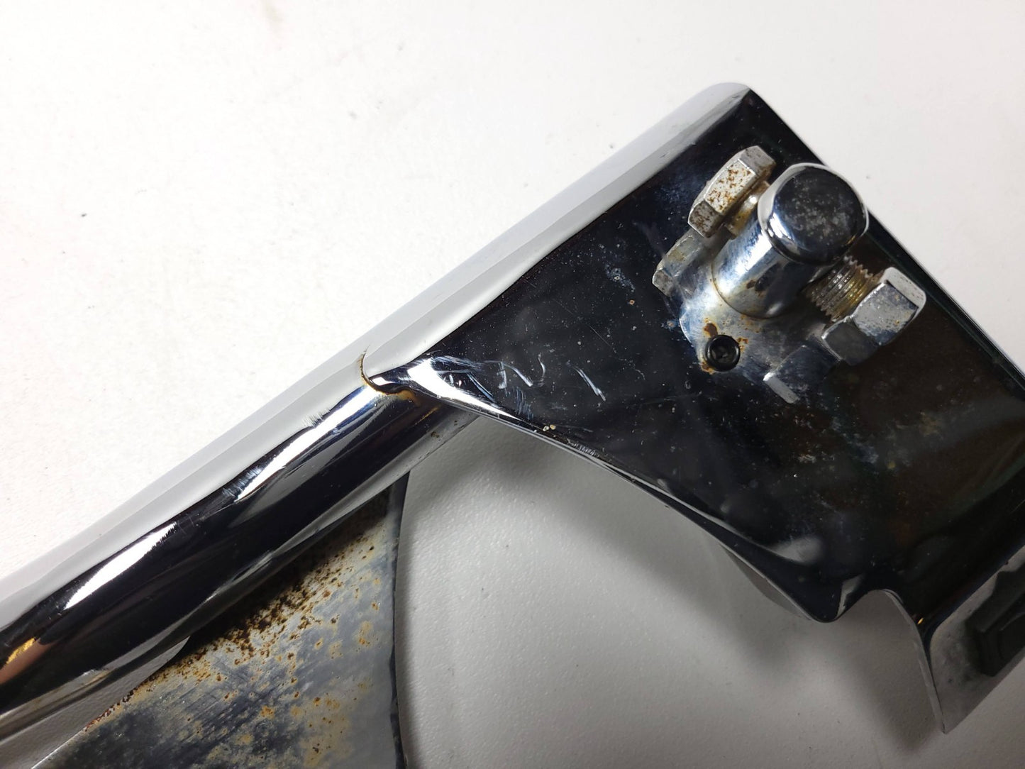 2007 Yamaha Xvs1300 V-star Rear Turn Signal Bracket OEM