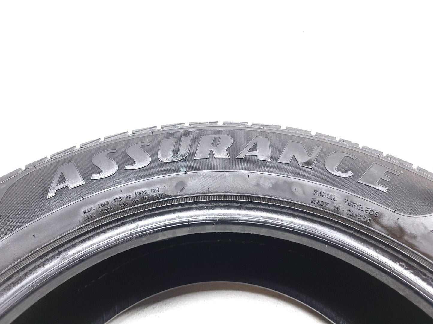 Goodyear Assurance 235/60r18 103v Tread 10/32" Used Tire