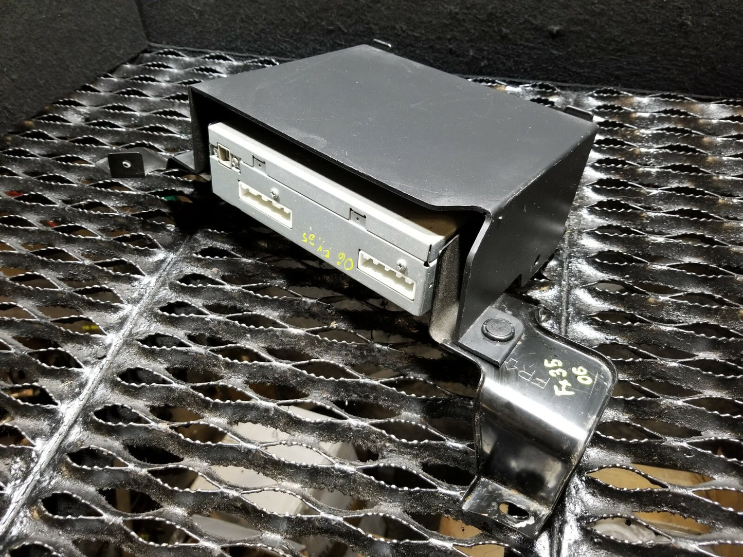2006 Infiniti Fx35 Navigation Dvd Player OEM