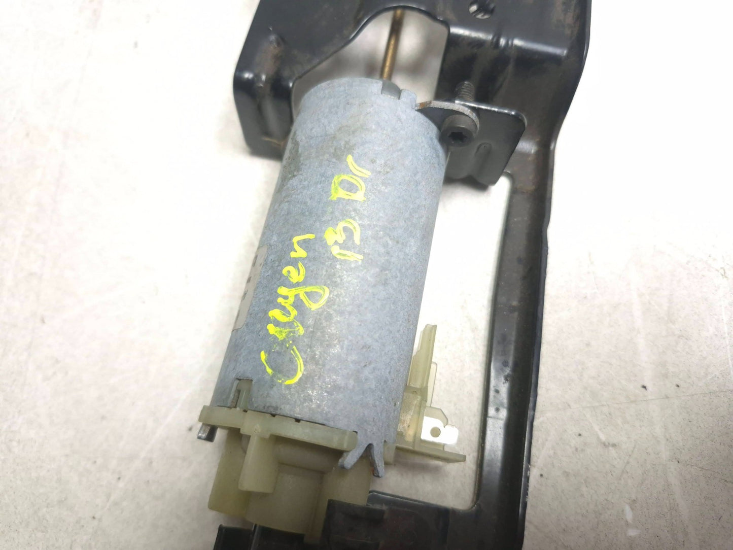 2013 Porsche Cayenne Front Driver Seat Adjust Motor 4pcs OEM