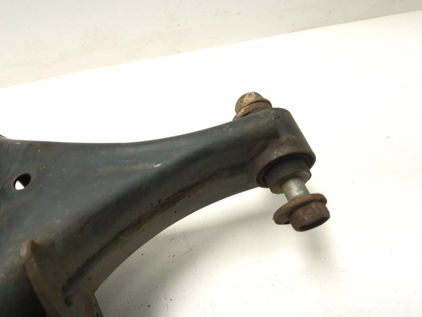 2018 Nissan Altima Rear Control Arm Driver Side Left 2pcs OEM