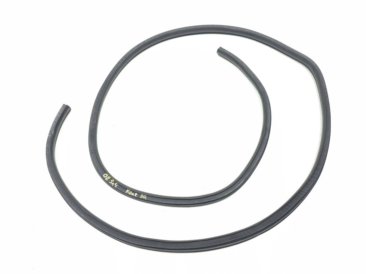 2008 Suzuki Sx4 Rear Door Weatherstrip Seal Left Driver Side OEM