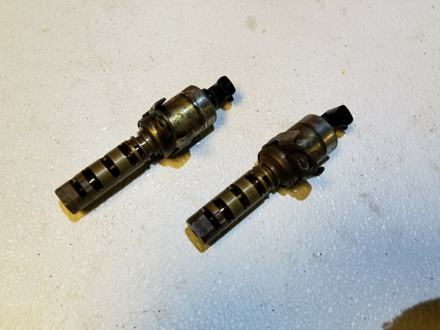 02-08 Jaguar X-type Variable Timing Solenoid Valve 3.0l Vvt 2 Pcs OEM 86k Miles