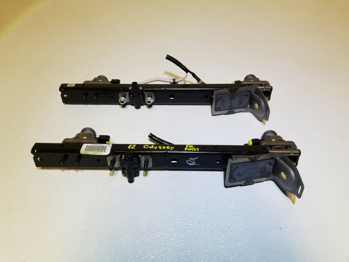 2012 Honda Odyssey Front Passenger Seat Track Rail 2pcs W/ Sensor OEM