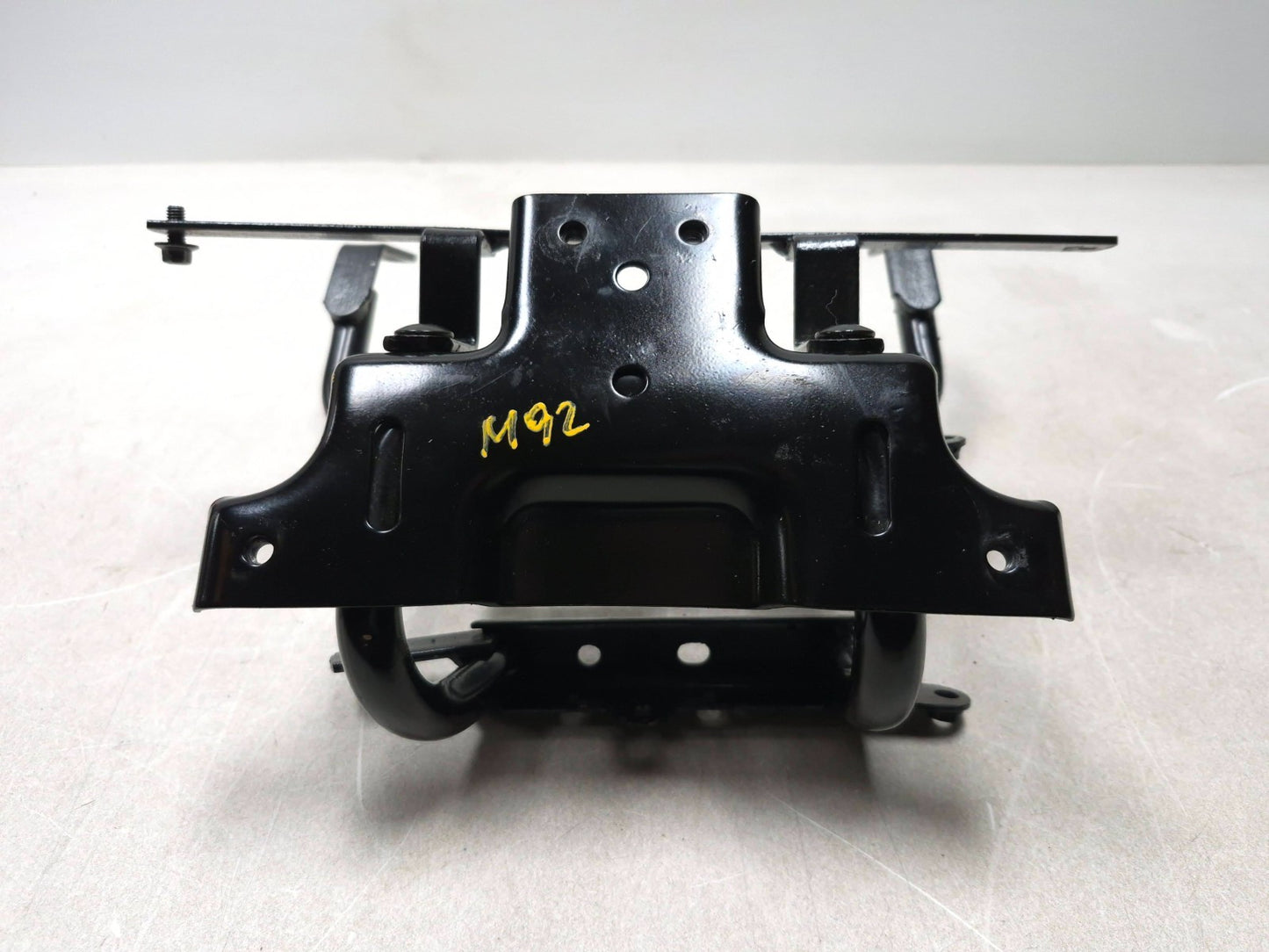 2023 Qianxin Fy200t Upper Fairing Headlight Stay Mount Bracket OEM